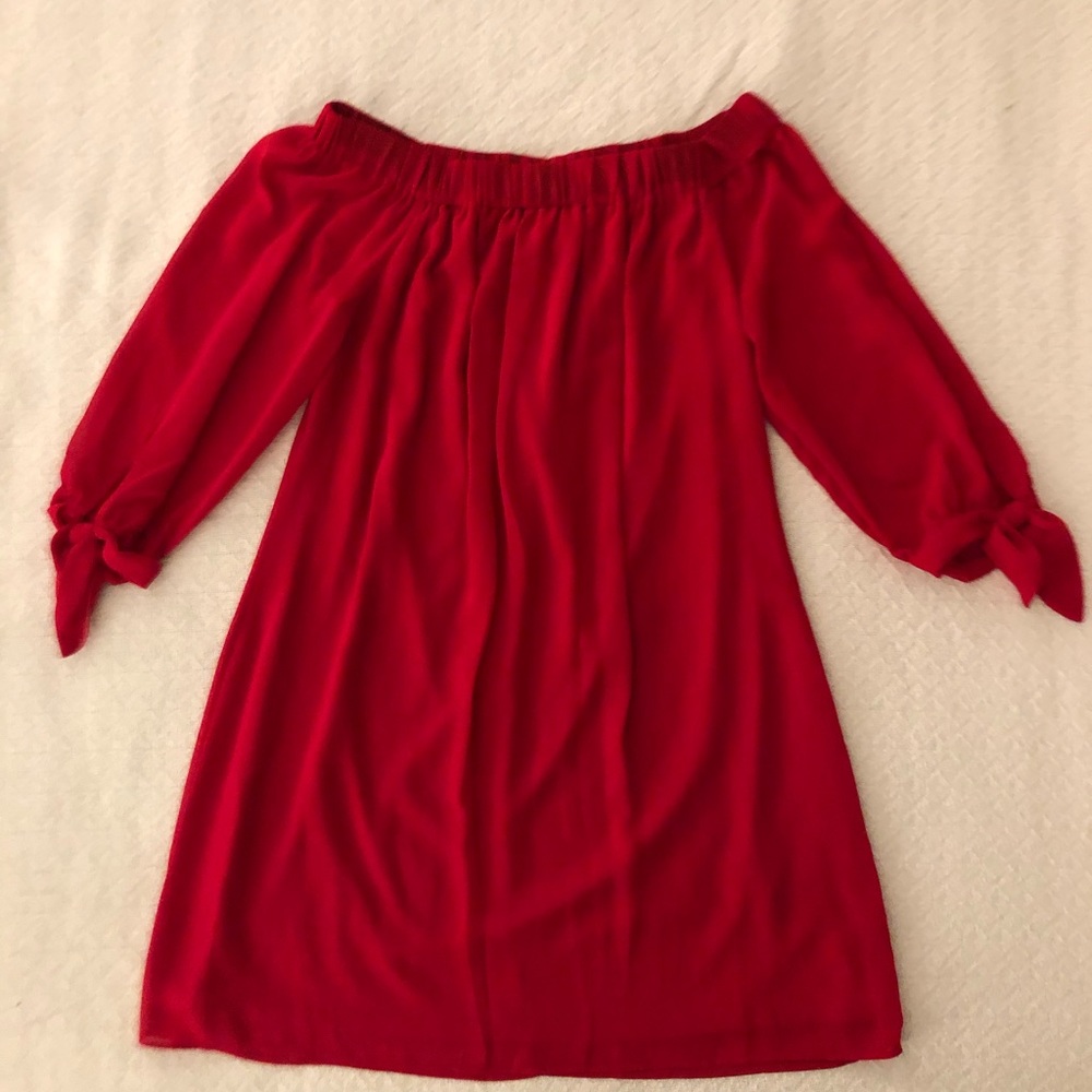 Off shoulder red dress